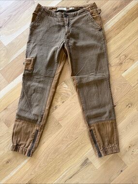 HeiHei by Anthropologie Two Tone Brown Khaki Cargo Pants